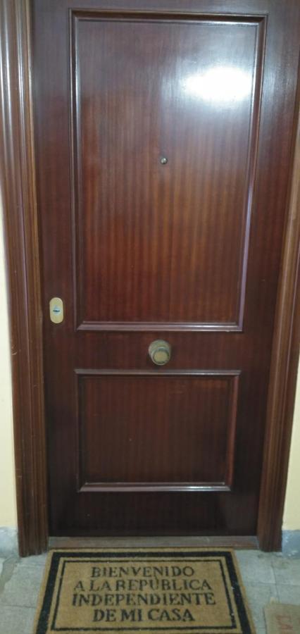 New! Beautiful City Apartment Santander Bagian luar foto