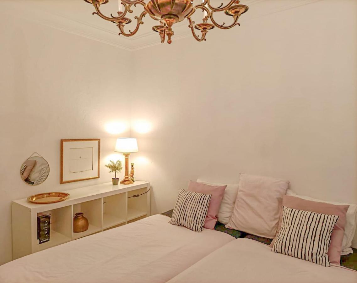 New! Beautiful City Apartment Santander Bagian luar foto
